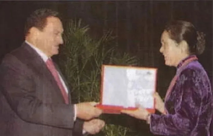 中国功勋级女科学家！四次落选中国院士，却被美国评上，但她仍选择坚守在中国...