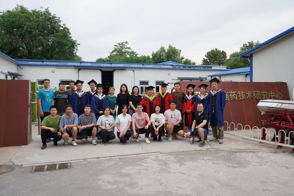 中国农业大学理学院应用化学系何雄奎教授团队在多任务杂草检测和导航路径提取的深度卷积神经网络研究领域取得新进展