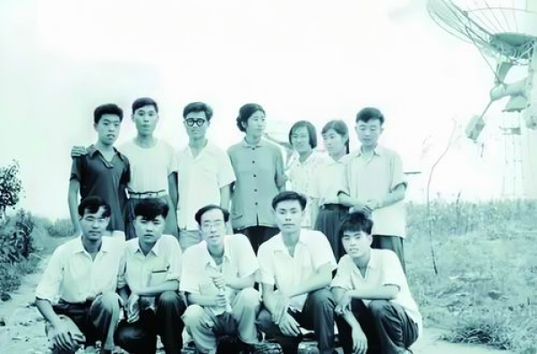 王绶琯：永垂天幕的“科学启明星”