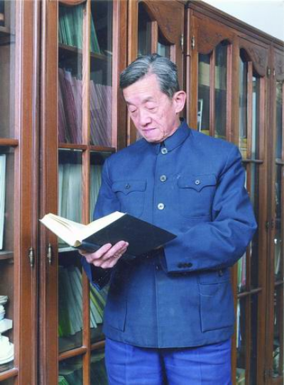 朱起鹤：“小”分子著“大”文章