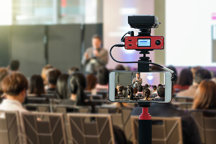 会议论文参考文献怎么写