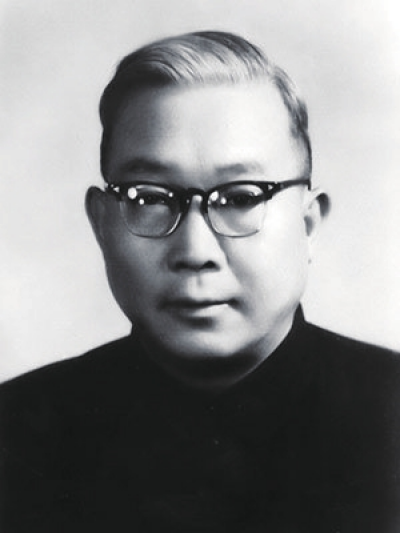 李薰：善于“指兔子”的物理冶金学家