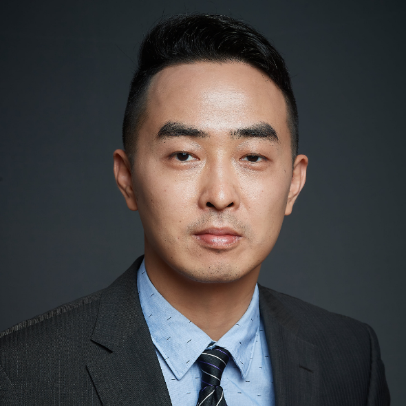 北京大学汇丰商学院长聘副教授刘柏霄合作论文在《法律与经济学杂志》发表，研究美国政治丑闻对相关企业的冲击