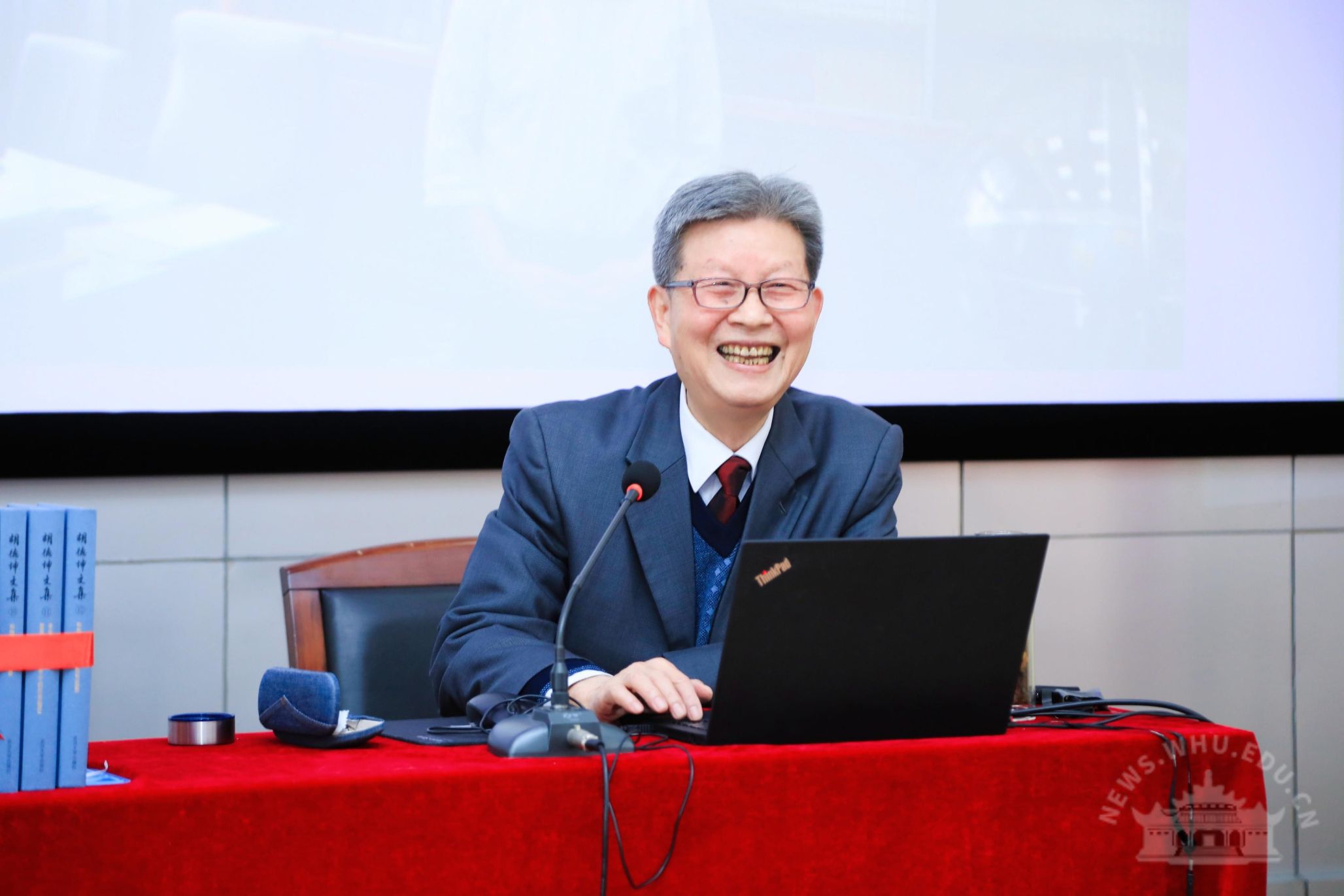 武汉大学武汉大学举办纪念世界反法西斯战争暨抗战胜利八十周年学术研讨会