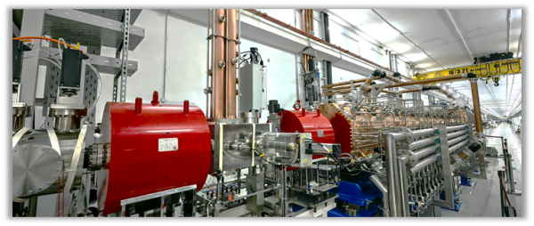 强流重离子加速器装置常温前端成功出束