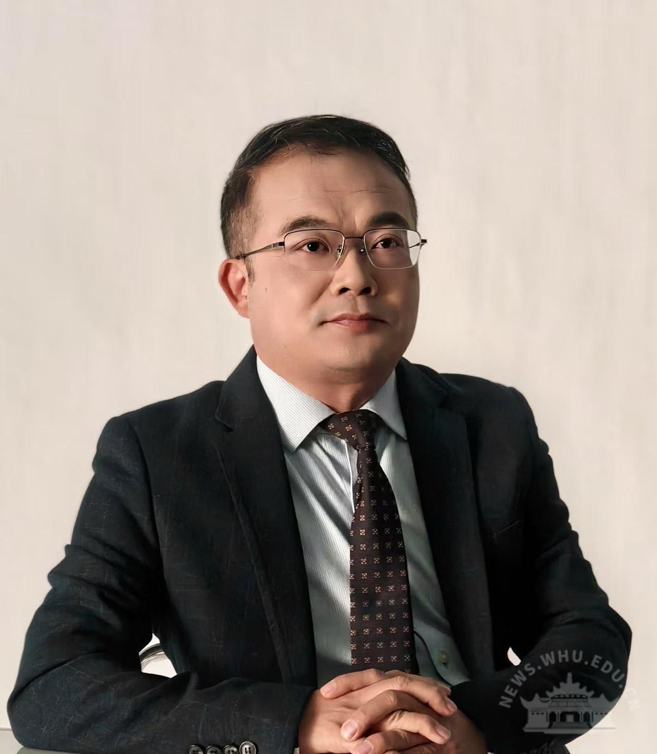 武汉大学李志刚教授当选英国社会科学院院士