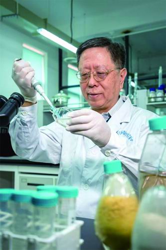 “赤潮消防员”俞志明：用中国方案守护全球海洋