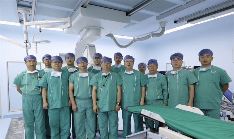 全球首例！南开团队介入式脑机接口成功实现人体患肢运动功能修复