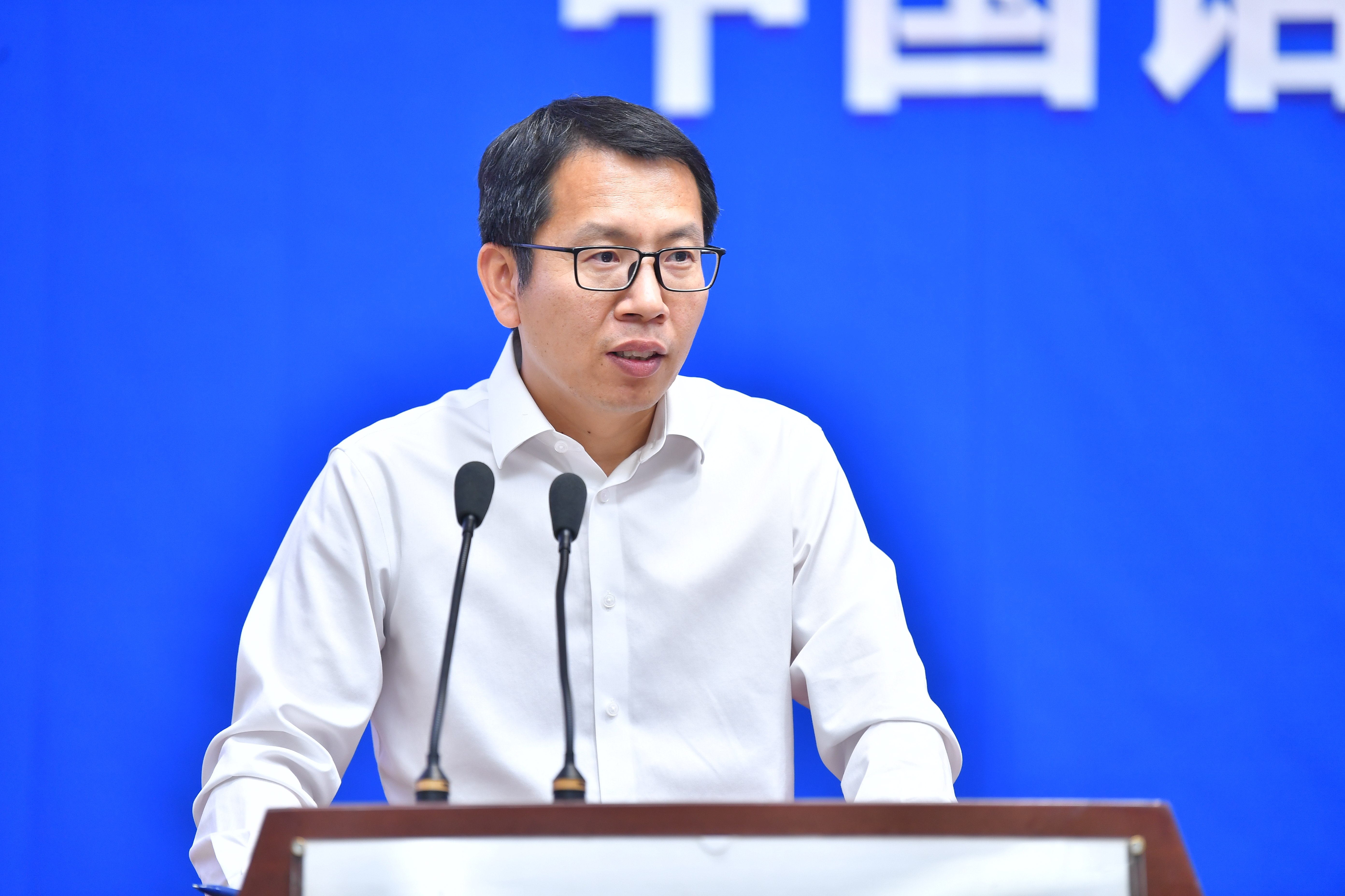 北京师范大学[论坛]教育部重大专项“中国语言文学自主知识体系的理论创新与当代实践”研讨会暨中文学科建设论坛在北京师范大学召开