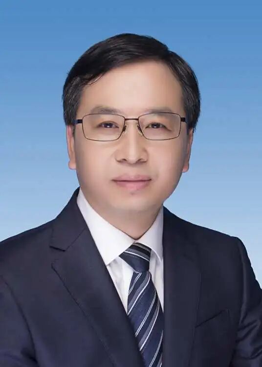 原部委直属大学，迎新校长！