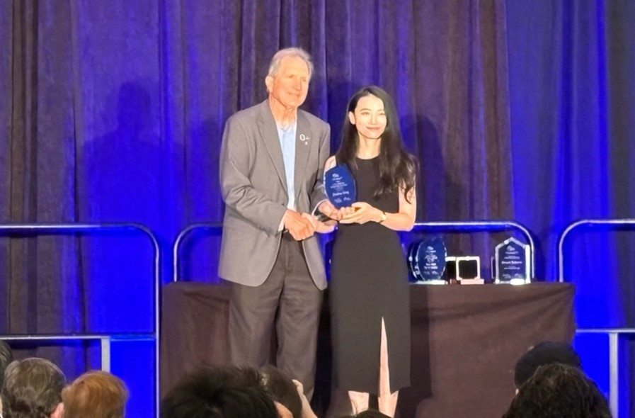 电子科技大学宗晶晶副教授荣获国际勘探地球物理学家学会SEG J.Clarence Karcher Award
