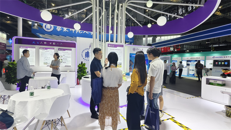 南开大学科技创新成果亮相二十五届工博会