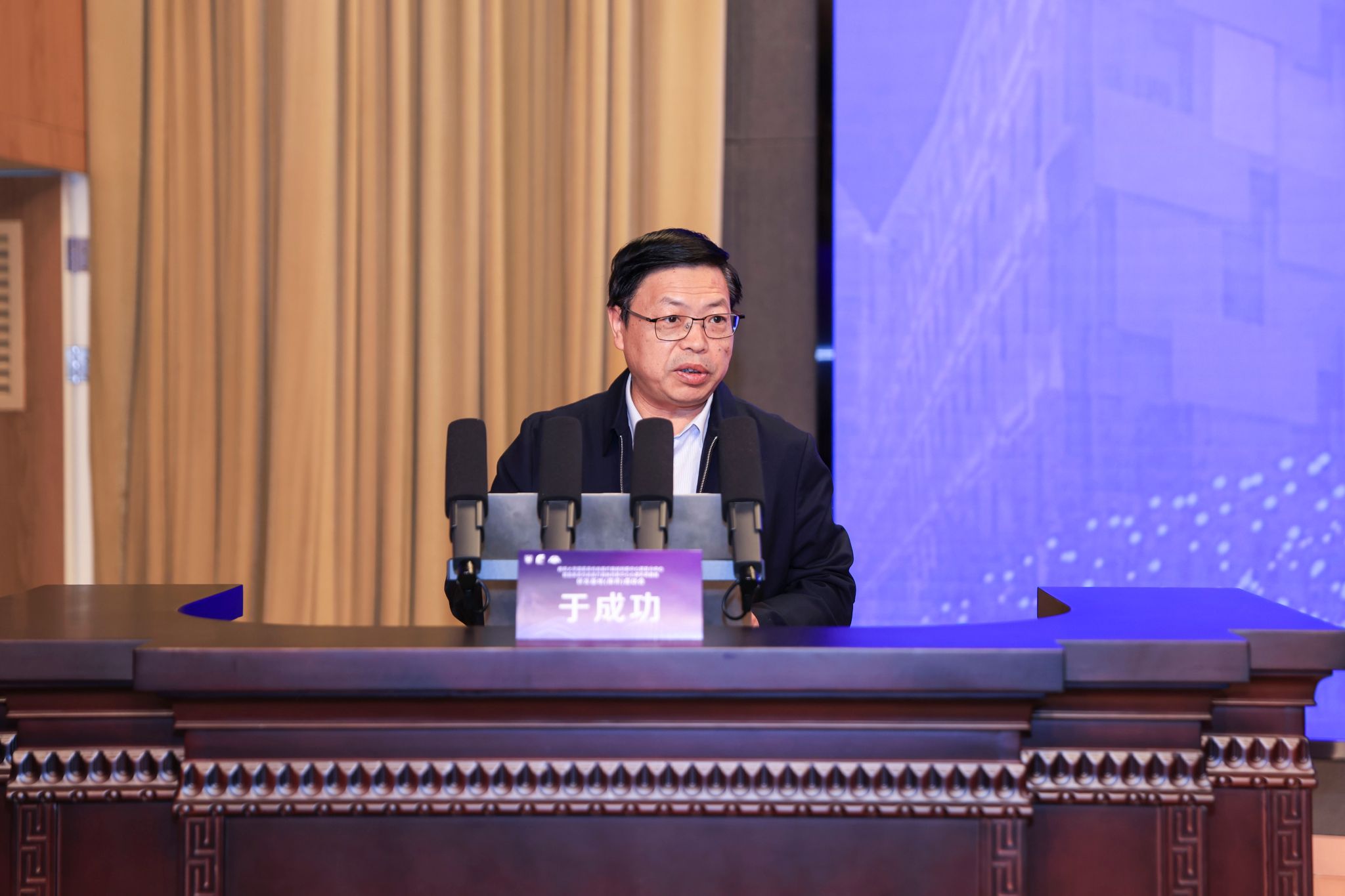 南京大学国家高性能医疗器械创新中心心律失常器械研发基地落户南京大学