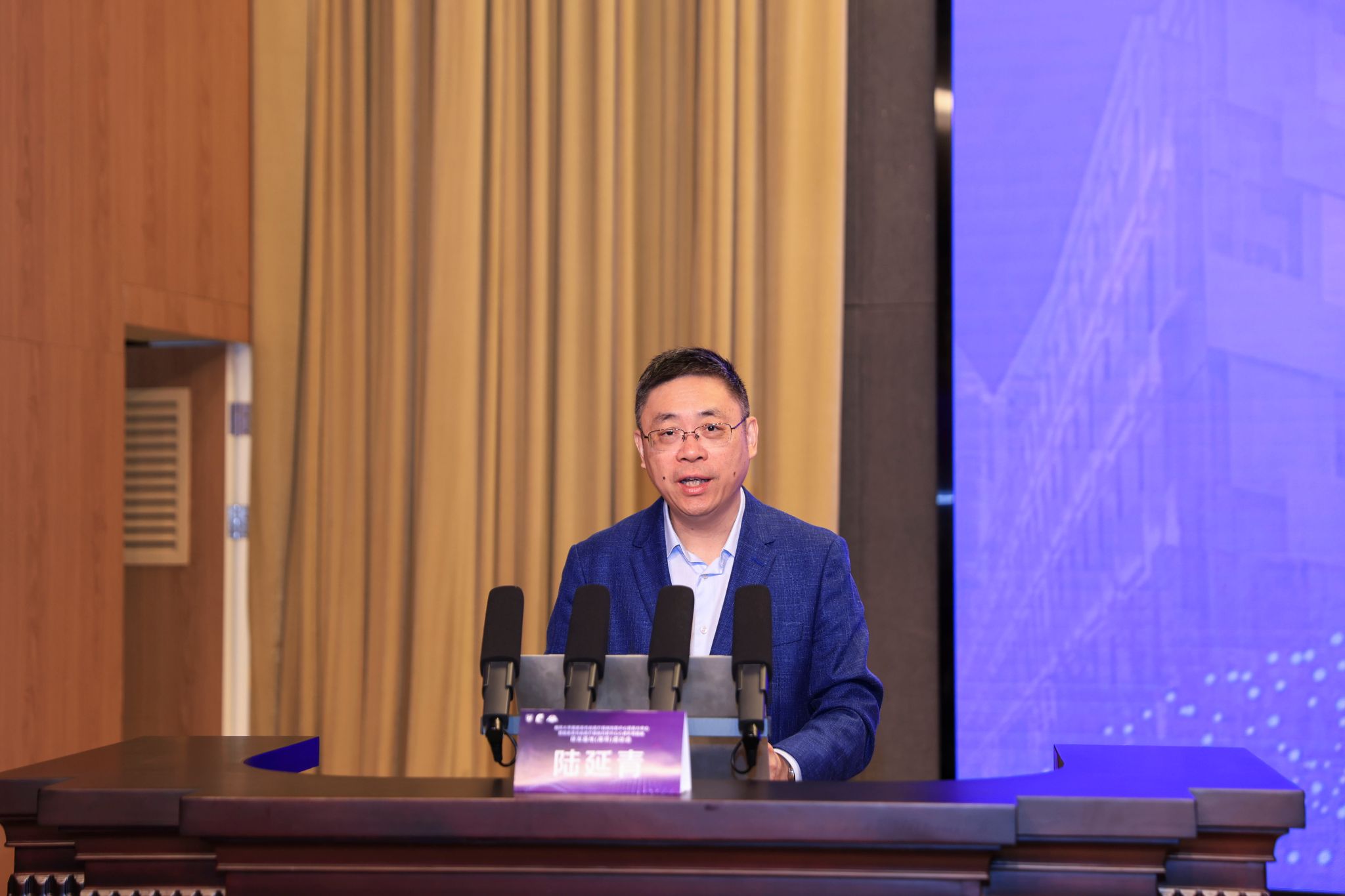 南京大学国家高性能医疗器械创新中心心律失常器械研发基地落户南京大学