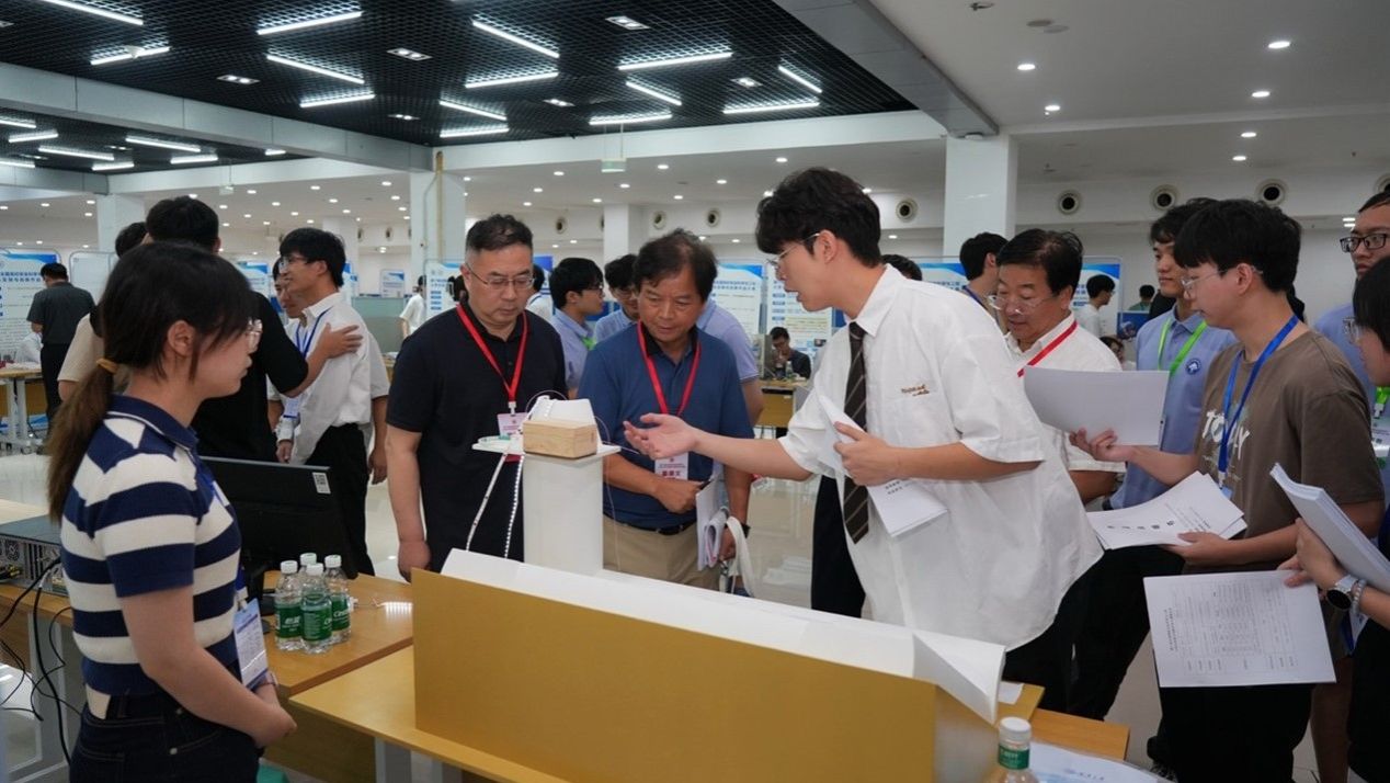 重庆大学第35届全国高校安全科学与工程学术年会在渝召开