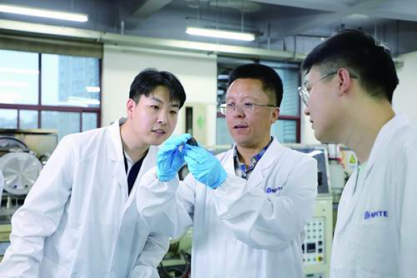 闫阿儒:科研征途永不消磁