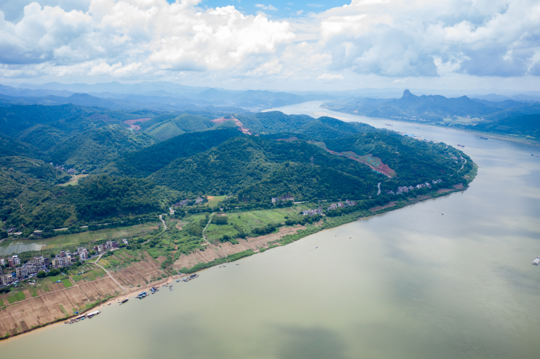 清华大学清华大学联合研发的“46MW大容量单级单吸立式离心泵”入选国家能源局能源领域首台(套)重大技术装备