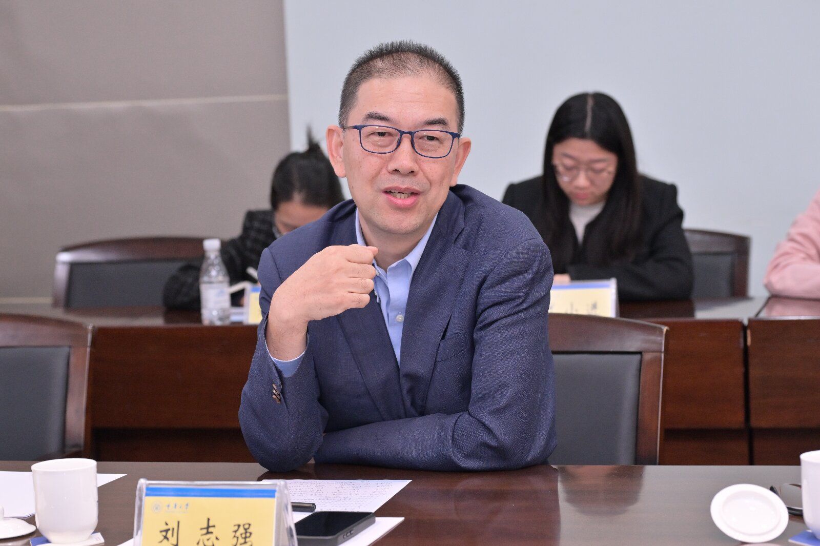 重庆大学召开学术期刊高质量发展座谈交流会