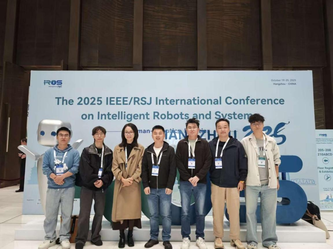 电子科技大学人机智能技术与系统教育部工程研究中心在康复脑控外骨骼技术与系统研究取得系列进展