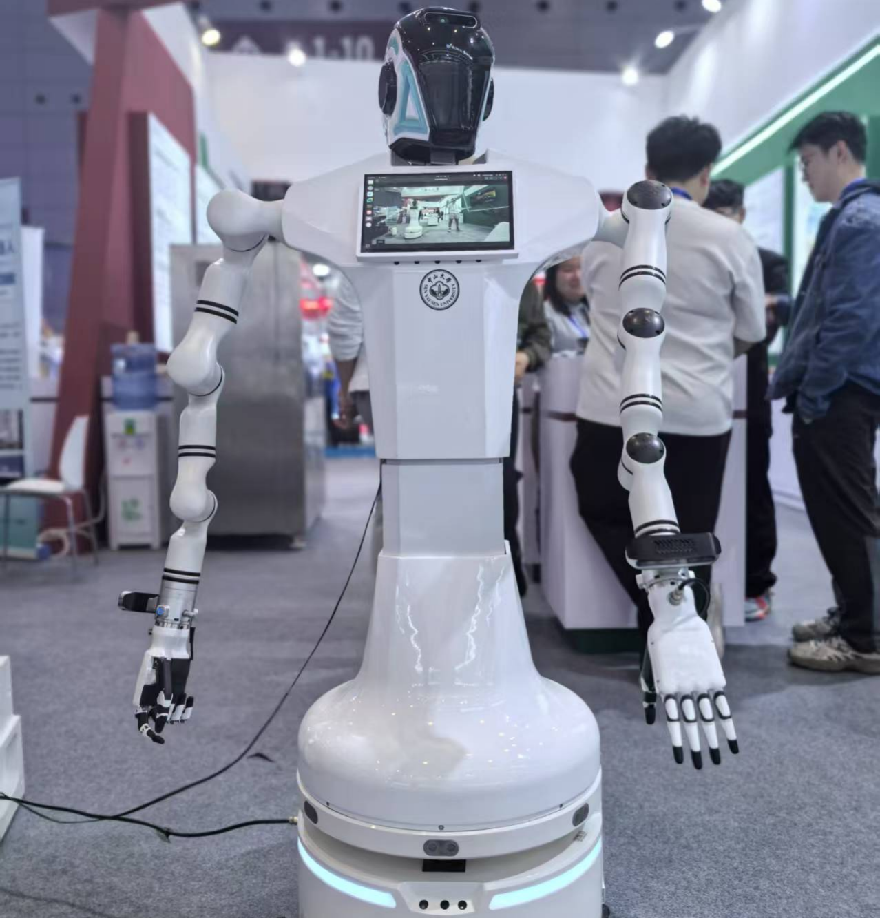 中山大学中山大学创新科技成果亮相深圳高交会