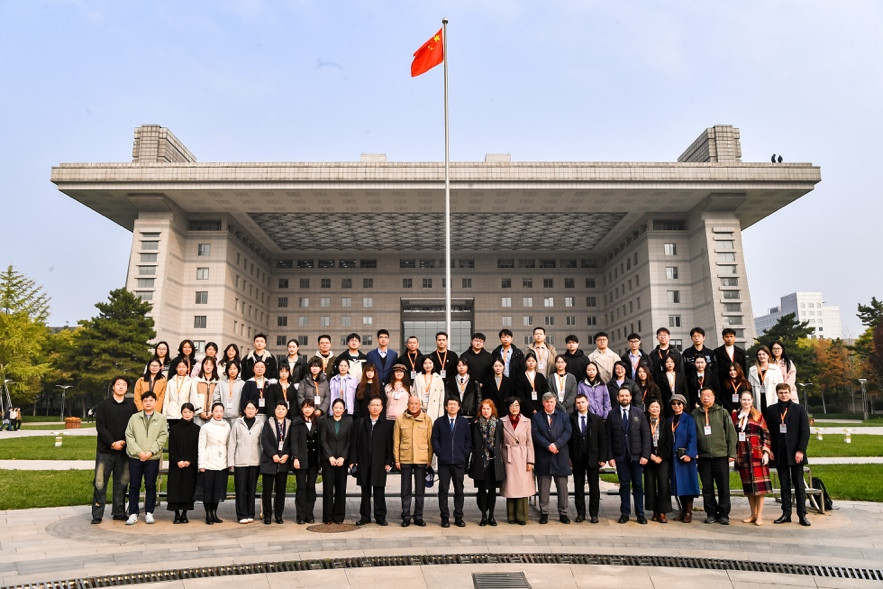 北京师范大学[论坛]第十四届“俄罗斯学”研究生学术论坛举办