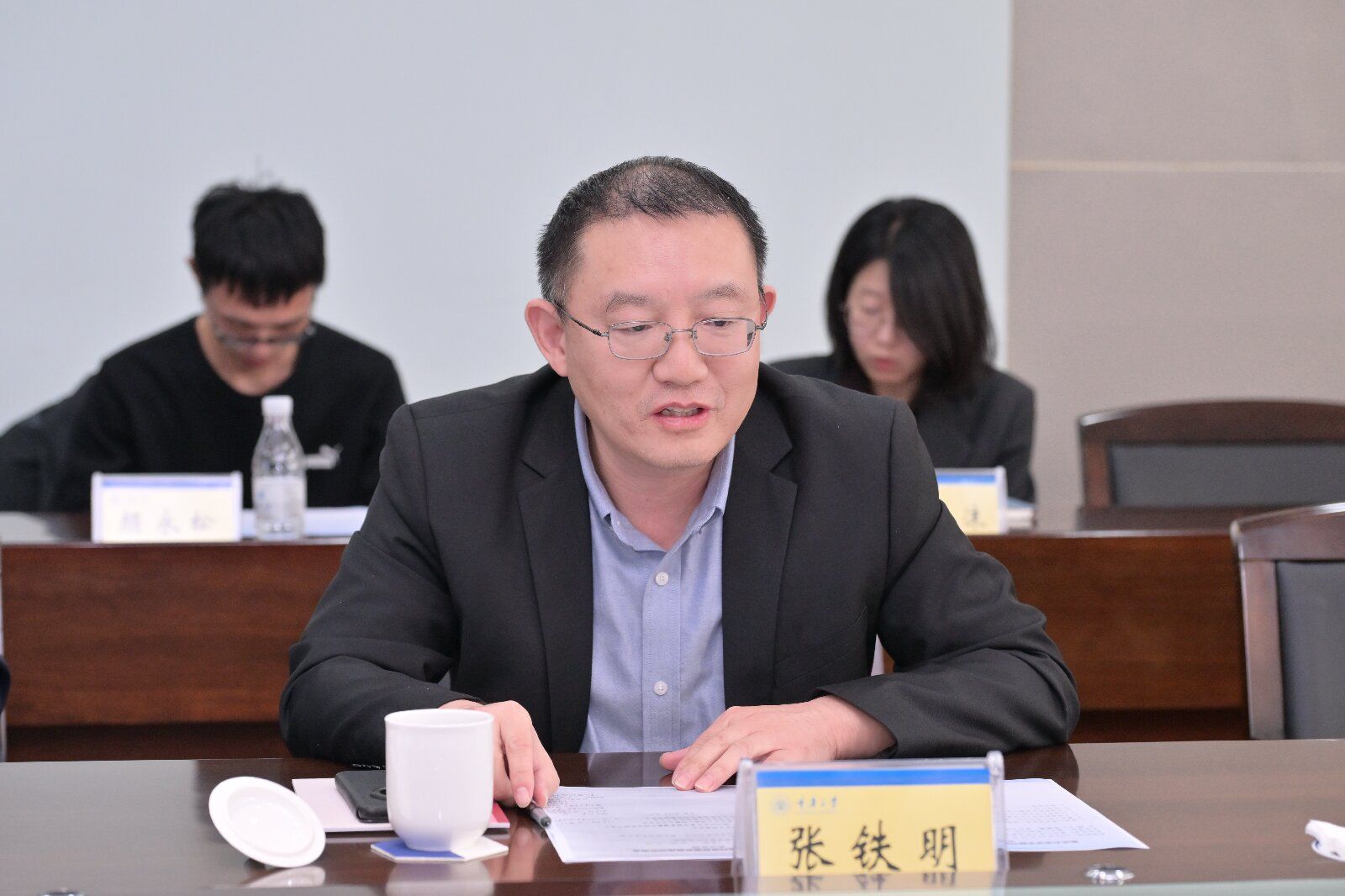 重庆大学召开学术期刊高质量发展座谈交流会