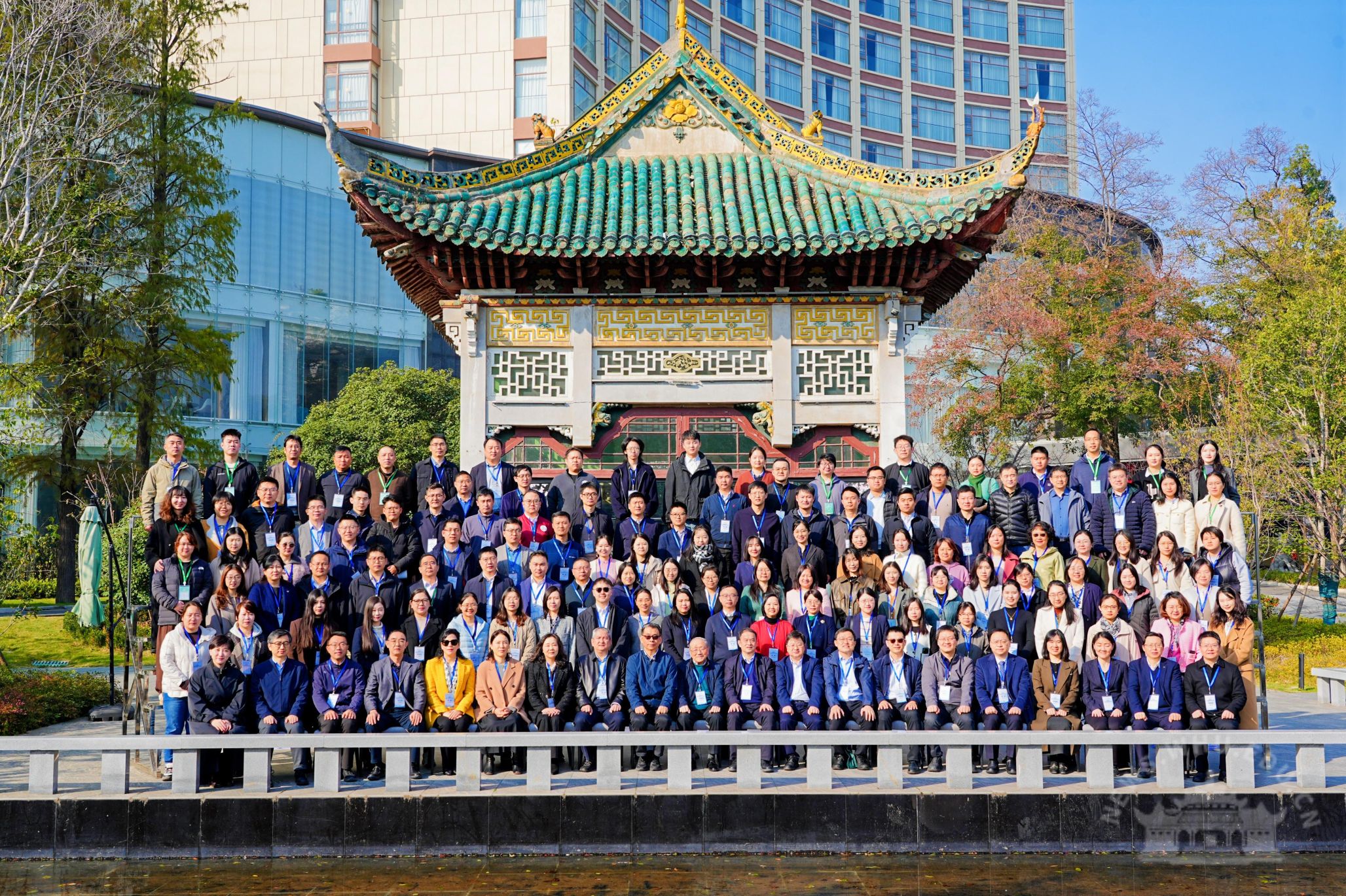 武汉大学主办“东西南北中”五校科研管理工作研讨会