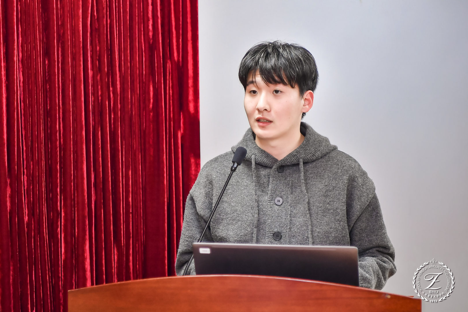 北京师范大学[论坛]首届新时代党的建设与外语学科发展论坛在北京师范大学举办