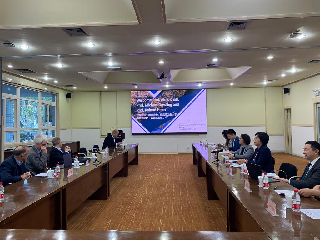 德国工程院院士、慕尼黑工业大学教授Alois Knoll一行来访