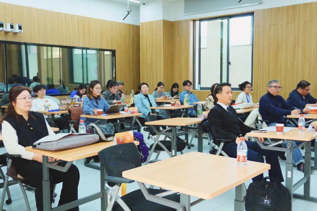 第二届马克思主义新闻观实践教学学术论坛在中央民族大学召开