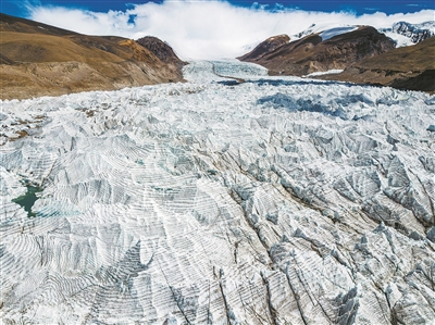方小敏：“了解青藏高原的过去，才能预判地球的未来”