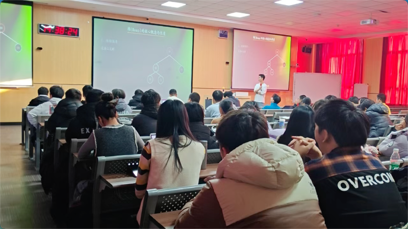 上海交大人工智能学院钱忱团队TeachMaster:打造生成式课堂,共话Vibe Teaching新范式
